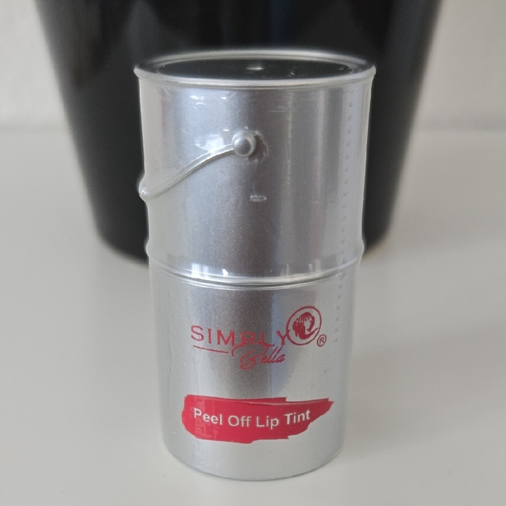 Simply Belle Red Peel-Off Lip Tint